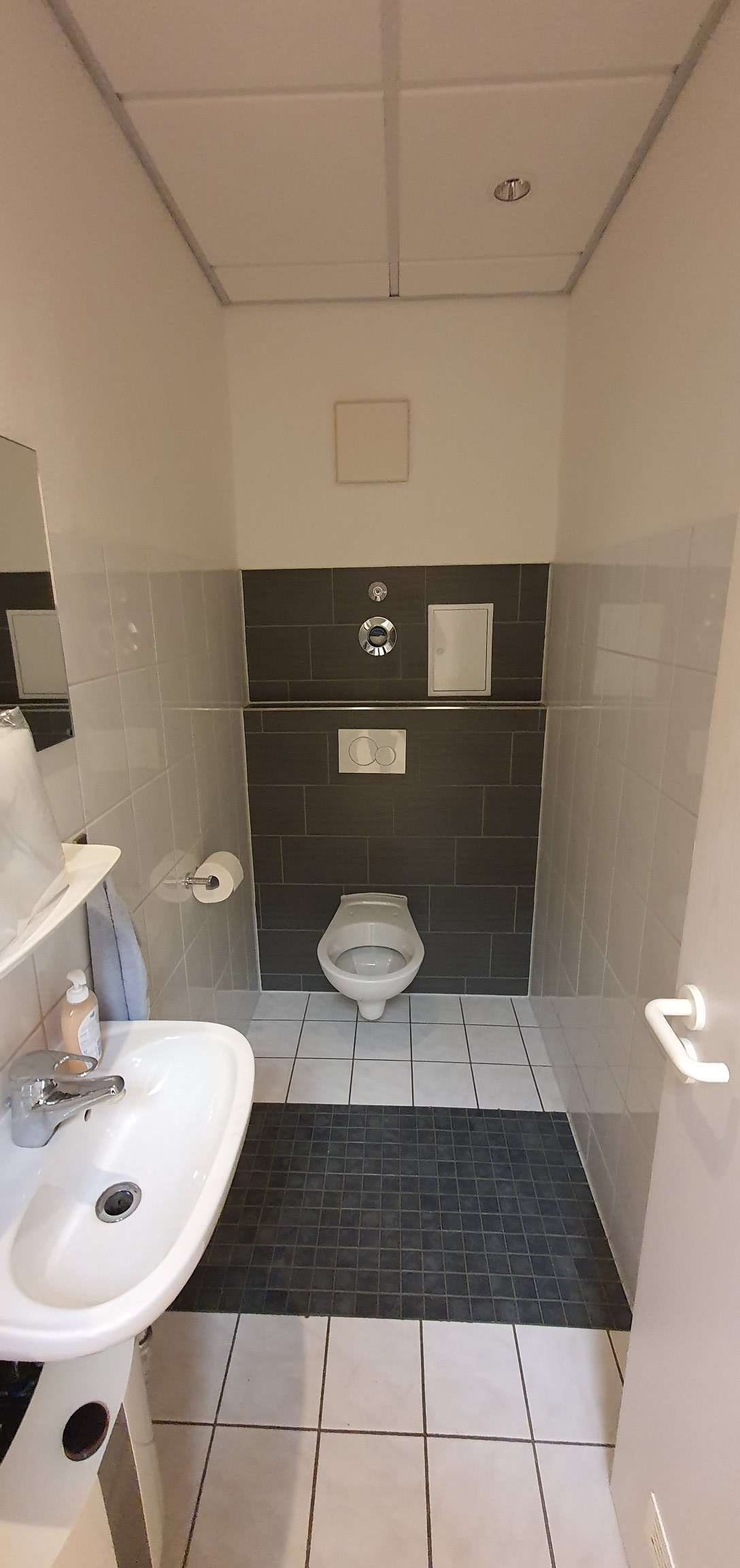 Toilette1 Toilette1