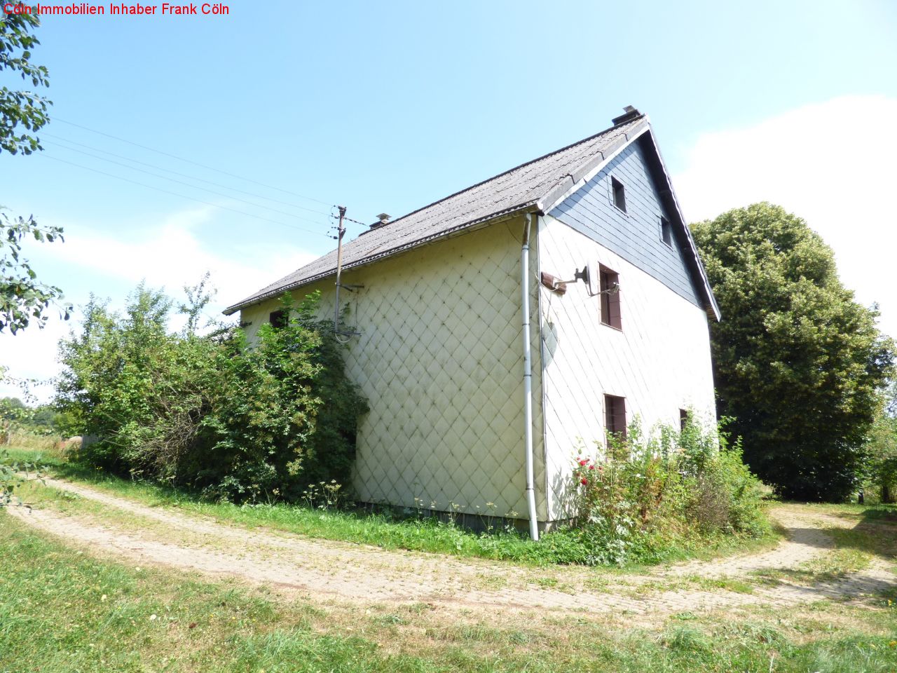 Immobilien Hellenthal Alleinlage Bauernhaus Scheune Stallungen
